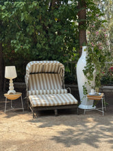 Load image into Gallery viewer, Double Sunbed