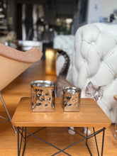 Load image into Gallery viewer, Aluminium square containers ( set of 2)