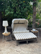 Load image into Gallery viewer, Double Sunbed