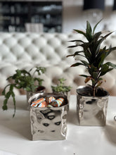 Load image into Gallery viewer, Aluminium square containers ( set of 2)