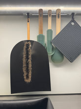 Load image into Gallery viewer, Dustpan and Broom