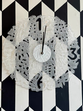 Load image into Gallery viewer, Fuso Clock