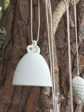 Load image into Gallery viewer, Porcelain Ornement