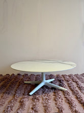 Load image into Gallery viewer, Multiplo Low Round Table