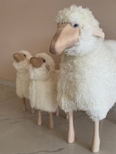 Load image into Gallery viewer, Sheep White Fur