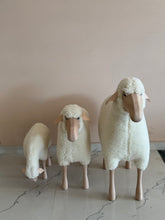 Load image into Gallery viewer, Sheep White Fur