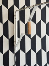 Load image into Gallery viewer, Wireless Lamp