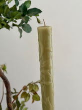 Load image into Gallery viewer, Garden Candle