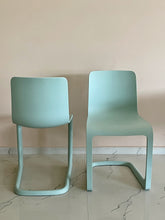 Load image into Gallery viewer, EVO-C Chair (set of 2)