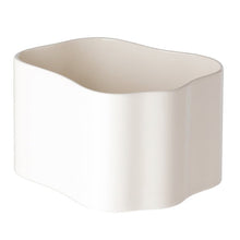 Load image into Gallery viewer, Riihitie Plant Pot B Medium White