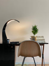 Load image into Gallery viewer, Taj Lamp Black