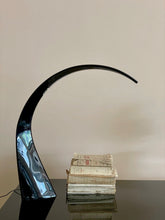 Load image into Gallery viewer, Taj Lamp Black