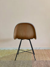 Load image into Gallery viewer, 3 D Chair