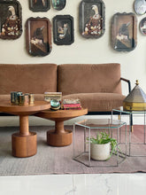 Load image into Gallery viewer, Josephine Sofa