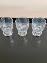 Load image into Gallery viewer, Trama Wine Glass