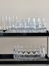 Load image into Gallery viewer, Trama Wine Glass