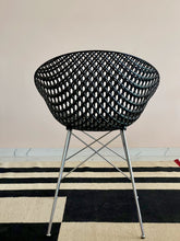 Load image into Gallery viewer, Smatrik Armchair