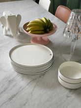 Load image into Gallery viewer, Plate Dining Table