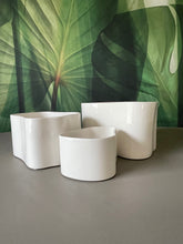 Load image into Gallery viewer, Riihitie Plant Pot A Small white