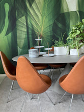 Load image into Gallery viewer, Drop Chair Leather