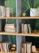 Load image into Gallery viewer, Miniatures Standard Chair