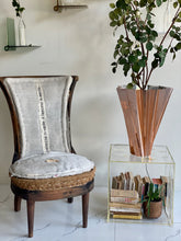 Load image into Gallery viewer, Unique Armchair 2