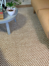 Load image into Gallery viewer, Pebble Rug