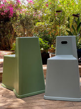 Load image into Gallery viewer, Stool - Stool