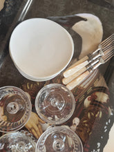 Load image into Gallery viewer, Le Grand Théâtre (Bianca)
Plateau
