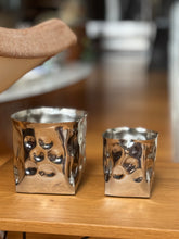 Load image into Gallery viewer, Aluminium square containers ( set of 2)
