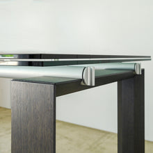 Load image into Gallery viewer, Stilt extendable table
