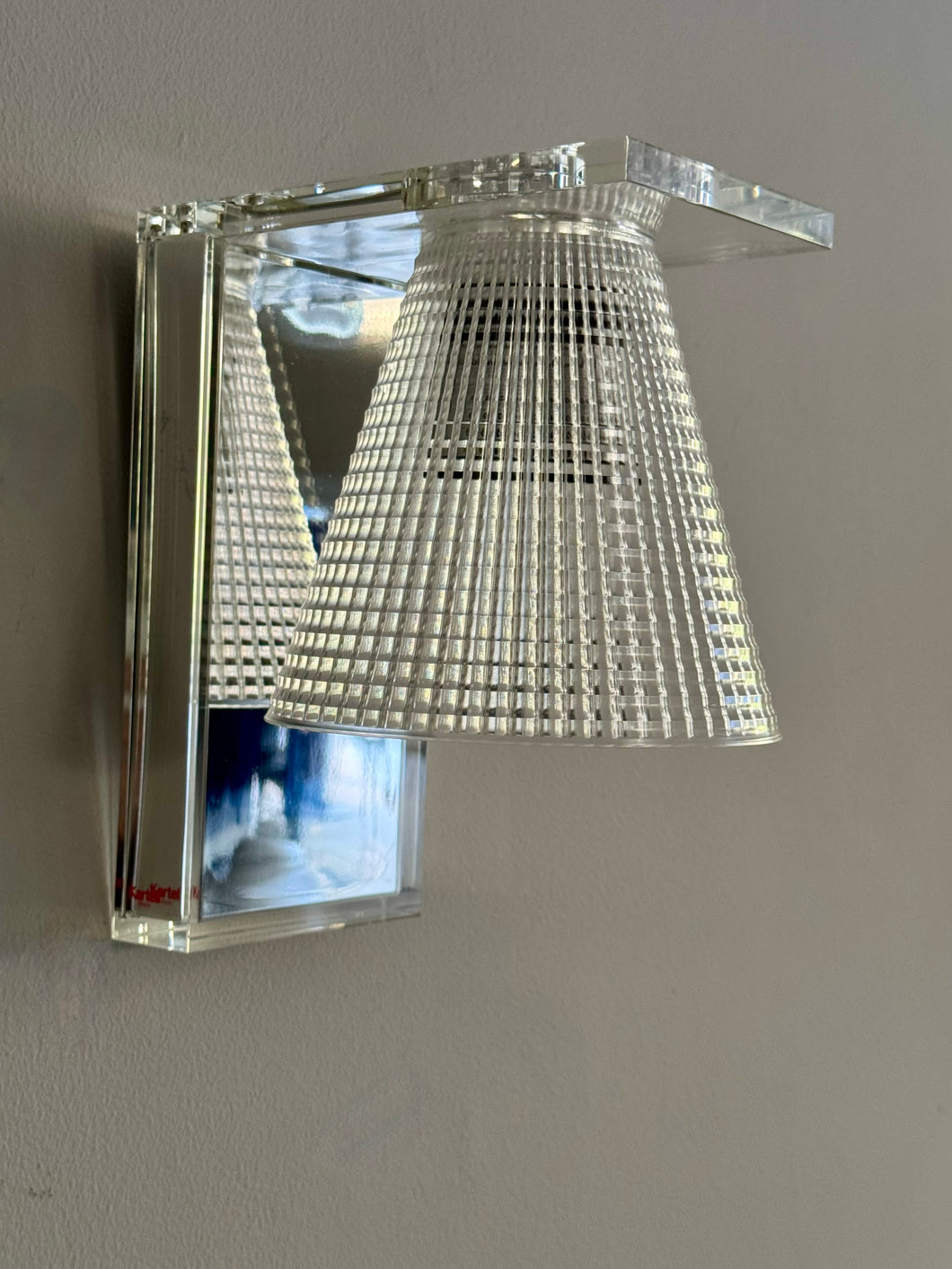 Light - Air Wall Lamp