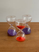 Load image into Gallery viewer, Hourglass 5 Minutes Red
