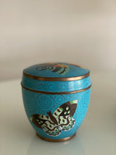 Load image into Gallery viewer, Enamel Butterfly Box
