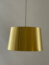 Load image into Gallery viewer, Lindvall Pendant Light
