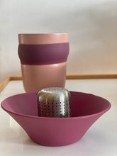 Load image into Gallery viewer, Dripless Tea Strainer
