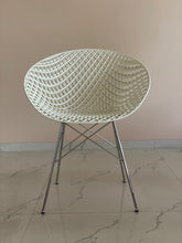 Load image into Gallery viewer, Smatrik White Armchair
