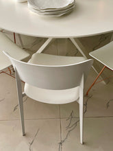 Load image into Gallery viewer, Ply Chair white ( set of 4 )
