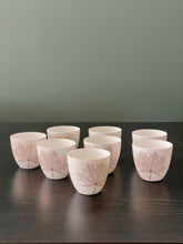 Load image into Gallery viewer, Erable Tea Light holder (set of 8)
