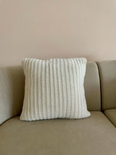 Load image into Gallery viewer, Knitted Cushions ( set of 2)
