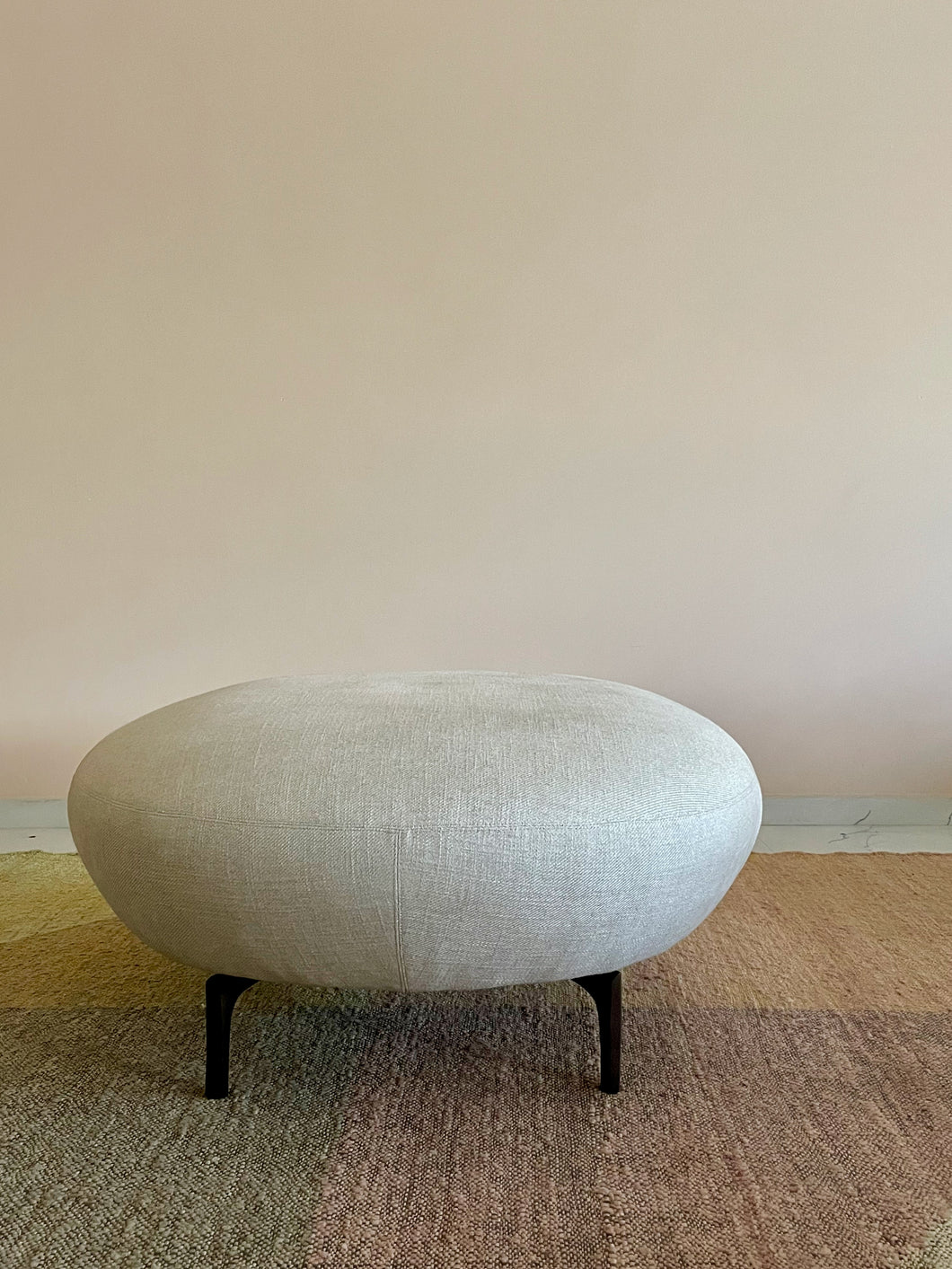Ella Pouf