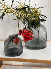 Load image into Gallery viewer, Bronco Vase Large
