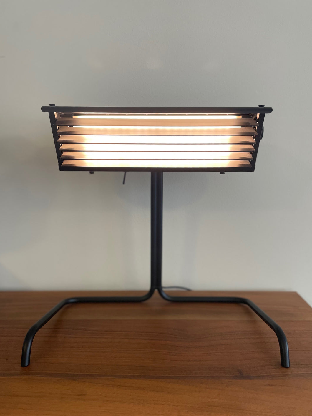 Biny Table Lamp