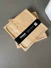 Load image into Gallery viewer, Wooden Tray Square (set of 2)
