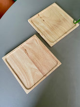 Load image into Gallery viewer, Wooden Tray Square (set of 2)
