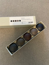 Load image into Gallery viewer, Magnet Dots
