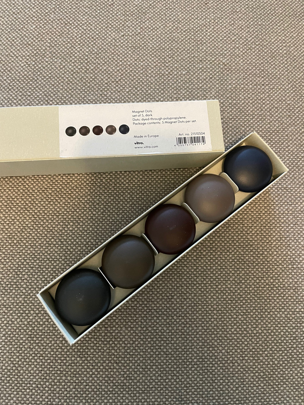 Magnet Dots