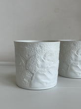 Load image into Gallery viewer, Votive White Mat (set of 4 )
