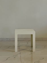 Load image into Gallery viewer, Jolly Table White
