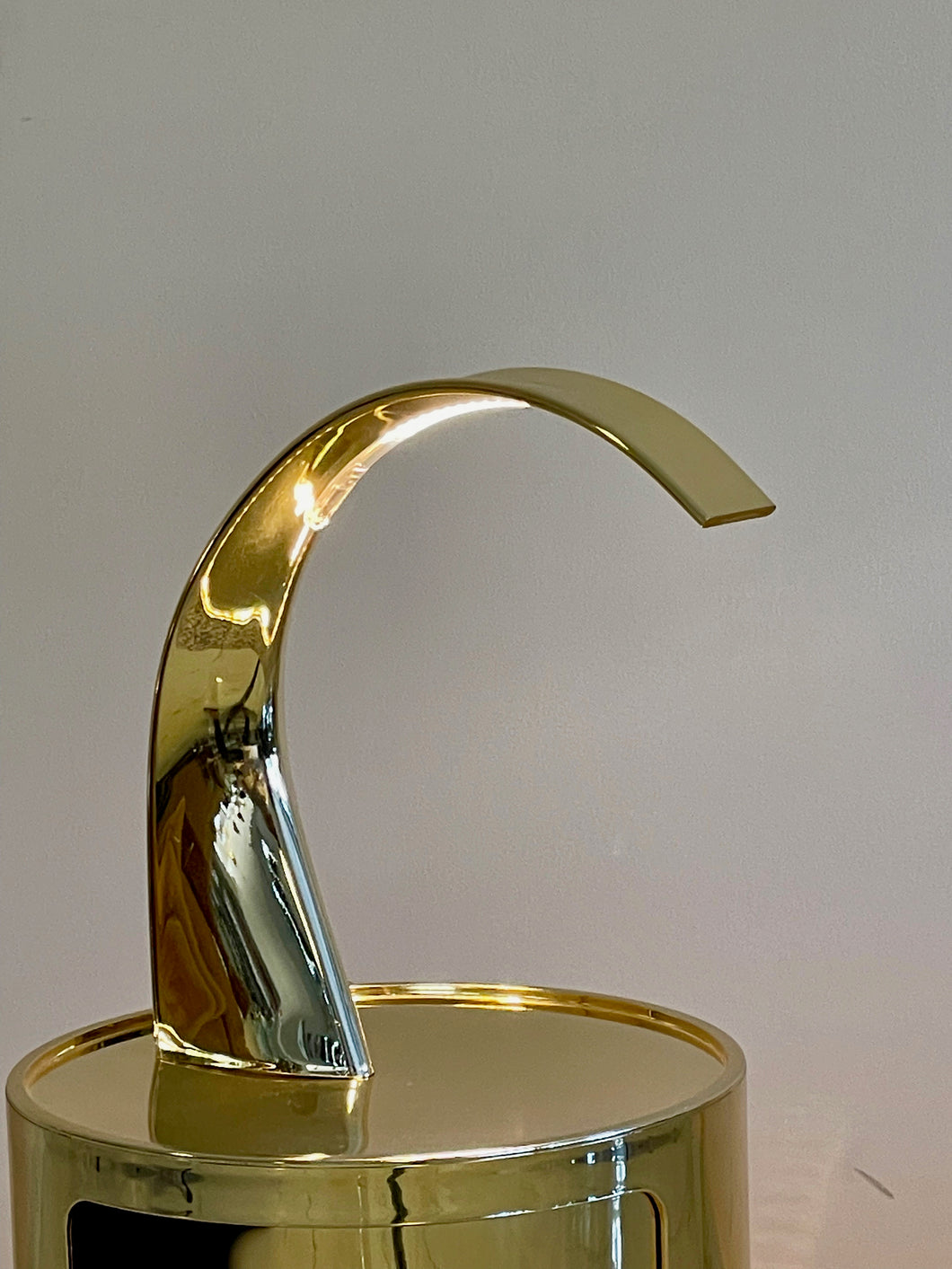 Taj Mini metallic